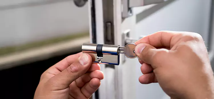 Emergency Locksmith for House Wilson